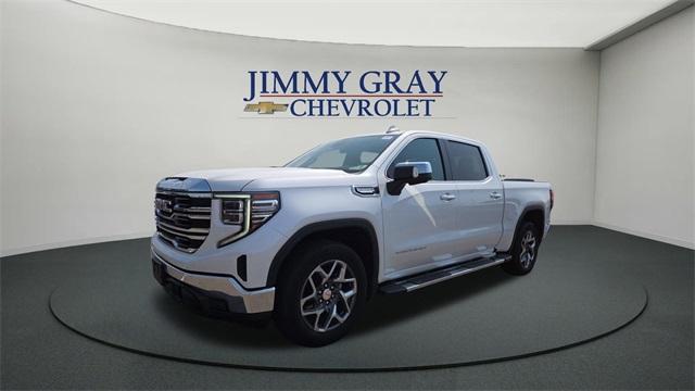 used 2023 GMC Sierra 1500 car, priced at $43,000