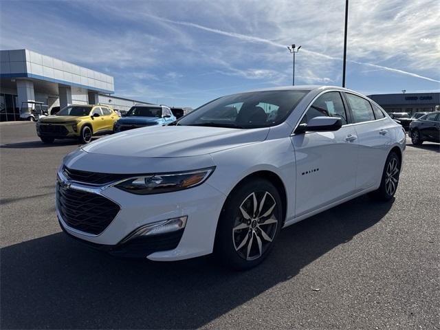 new 2025 Chevrolet Malibu car, priced at $28,320