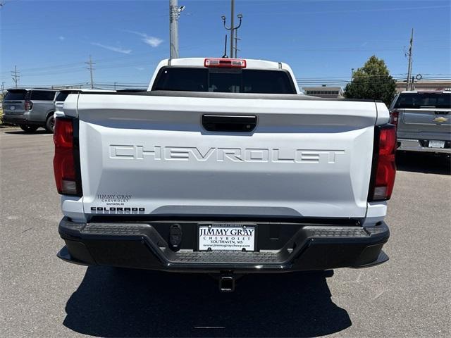 new 2024 Chevrolet Colorado car, priced at $47,535