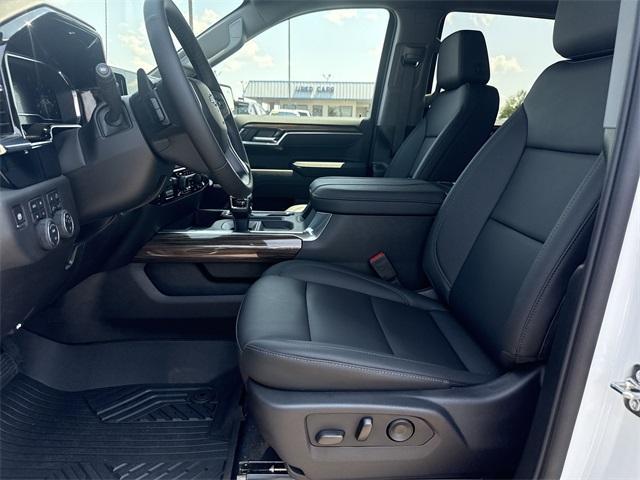 new 2025 Chevrolet Silverado 1500 car, priced at $59,916