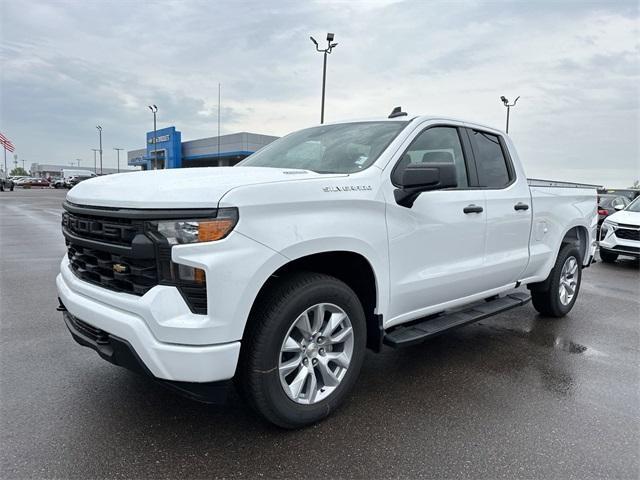 new 2024 Chevrolet Silverado 1500 car, priced at $45,095