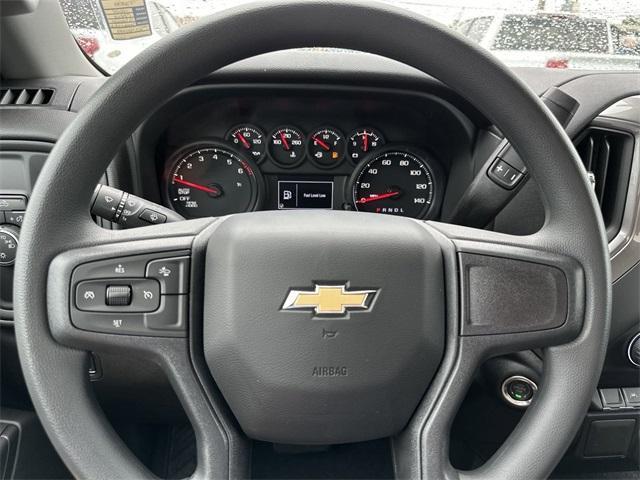 new 2024 Chevrolet Silverado 1500 car, priced at $45,095