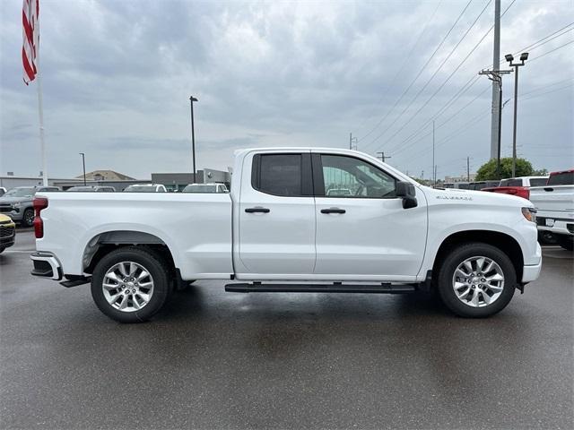 new 2024 Chevrolet Silverado 1500 car, priced at $45,095