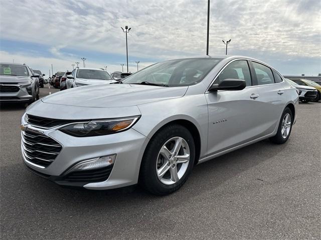 used 2020 Chevrolet Malibu car, priced at $13,900