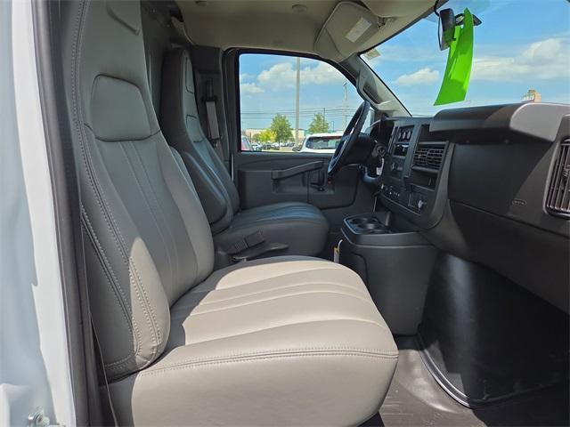 new 2025 Chevrolet Express 2500 car, priced at $42,438