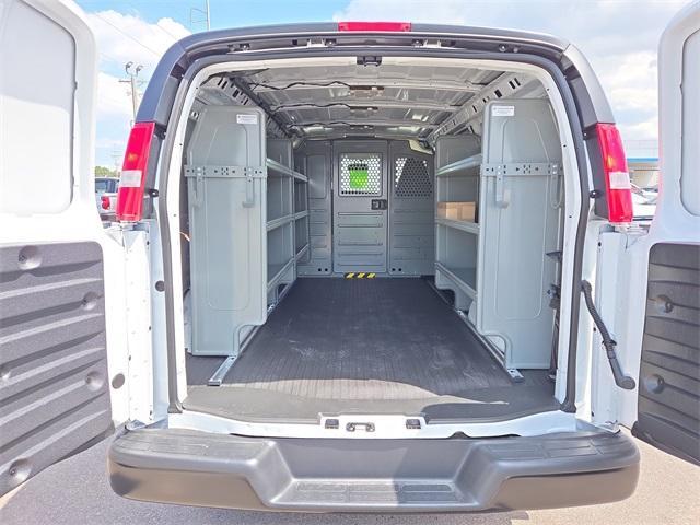 new 2025 Chevrolet Express 2500 car, priced at $42,438