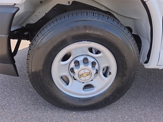 new 2025 Chevrolet Express 2500 car, priced at $42,438