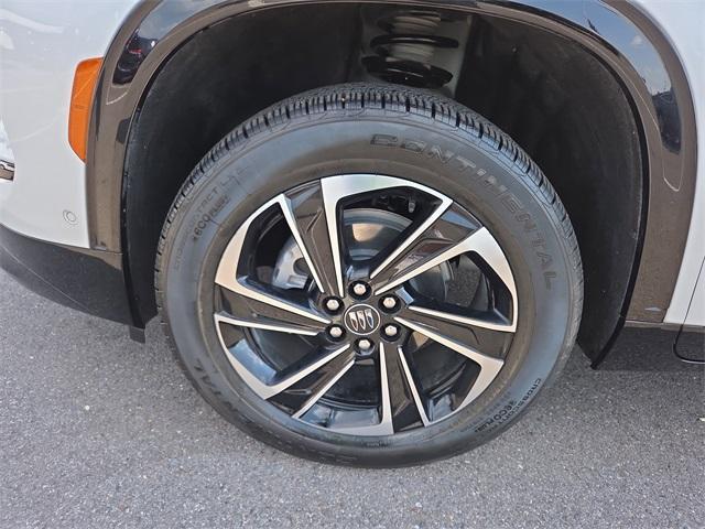 used 2025 Buick Enclave car, priced at $39,950