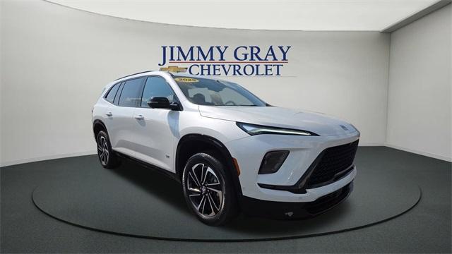 used 2025 Buick Enclave car, priced at $39,950