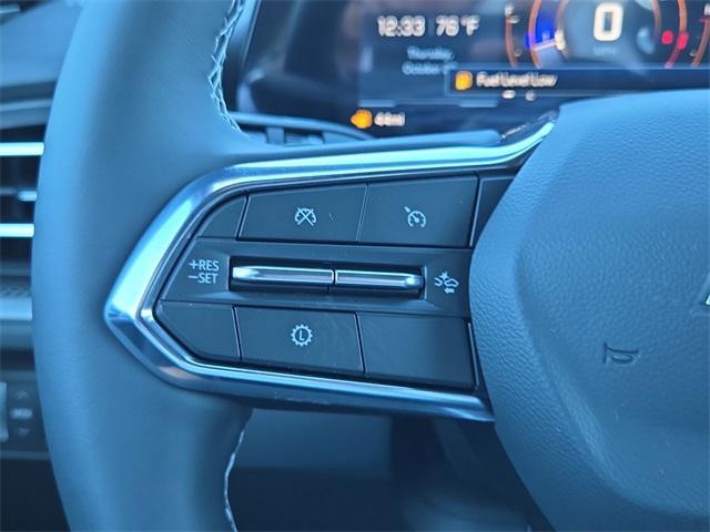 new 2026 Chevrolet Traverse car, priced at $41,823