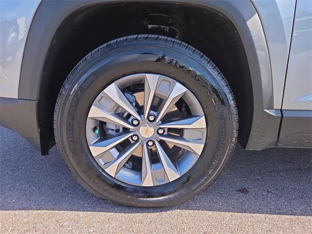 used 2025 Chevrolet Equinox car, priced at $26,900