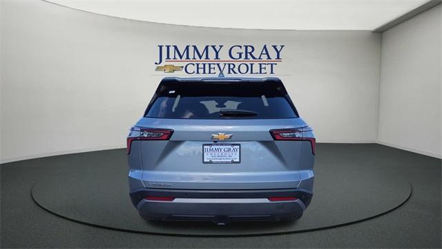 used 2025 Chevrolet Equinox car, priced at $26,900