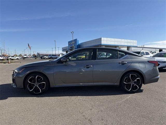 used 2023 Nissan Altima car, priced at $21,700