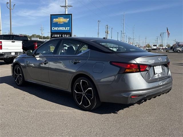 used 2023 Nissan Altima car, priced at $21,700