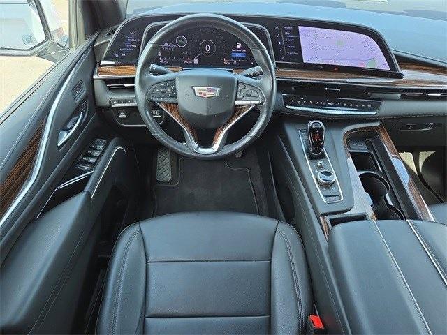 used 2023 Cadillac Escalade ESV car, priced at $59,000