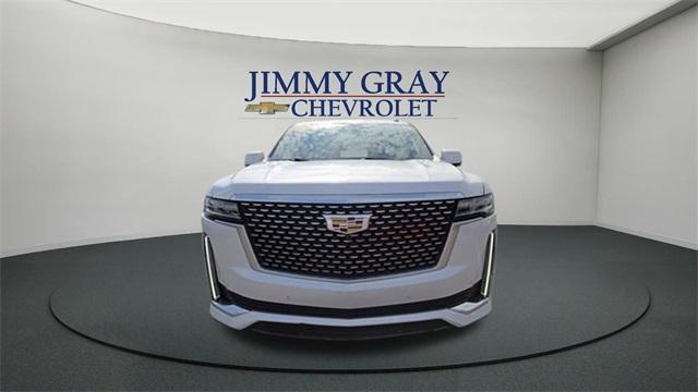 used 2023 Cadillac Escalade ESV car, priced at $59,000