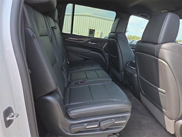 used 2023 Cadillac Escalade ESV car, priced at $59,000