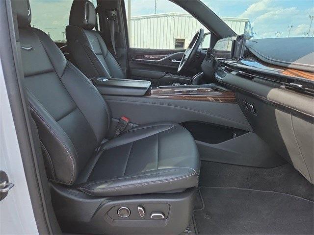 used 2023 Cadillac Escalade ESV car, priced at $59,000