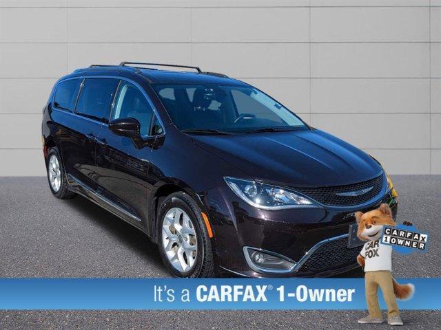 used 2018 Chrysler Pacifica car, priced at $21,035