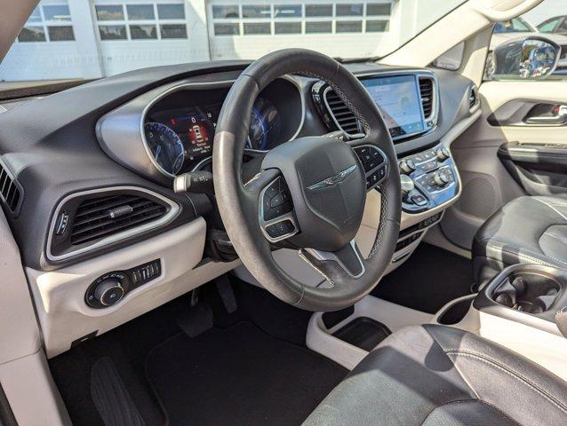 used 2022 Chrysler Pacifica car