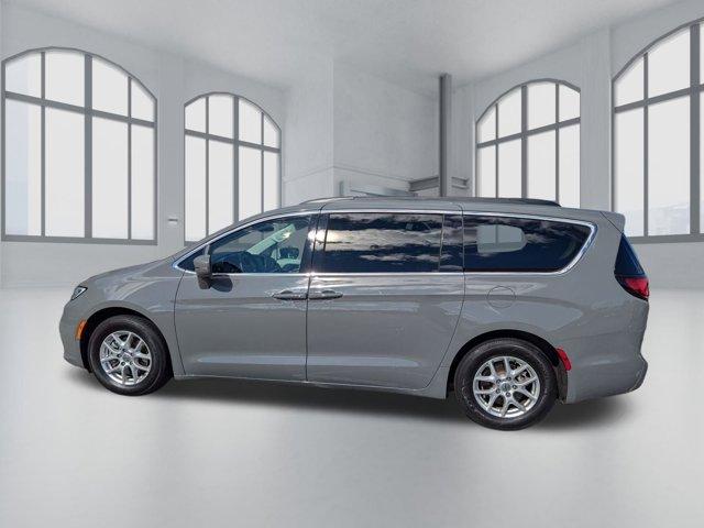 used 2022 Chrysler Pacifica car