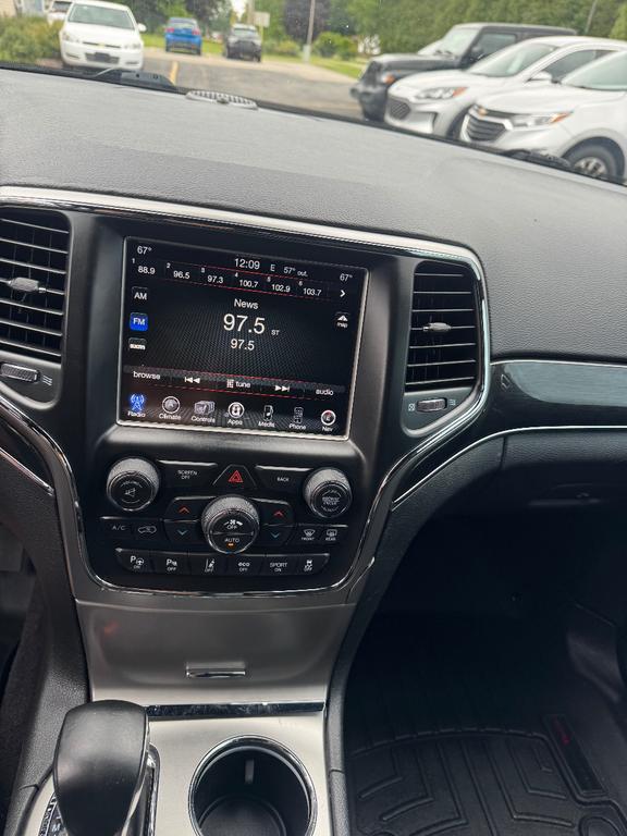 used 2017 Jeep Grand Cherokee car, priced at $18,995