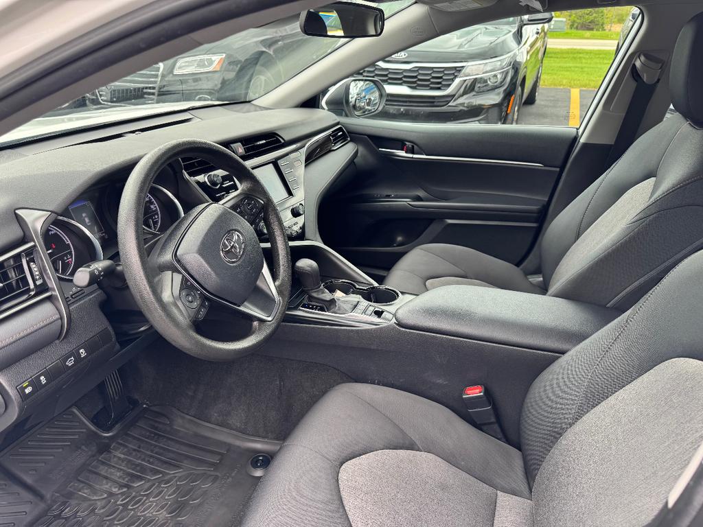 used 2020 Toyota Camry Hybrid car, priced at $19,995
