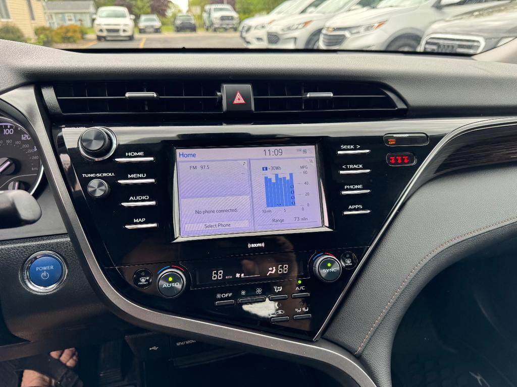 used 2020 Toyota Camry Hybrid car, priced at $19,995