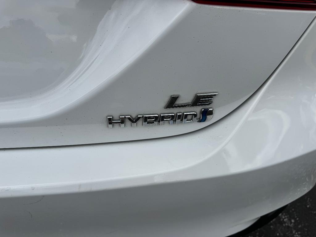 used 2020 Toyota Camry Hybrid car, priced at $19,995