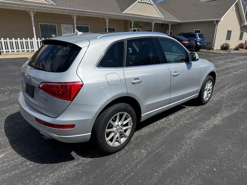 used 2010 Audi Q5 car, priced at $7,995