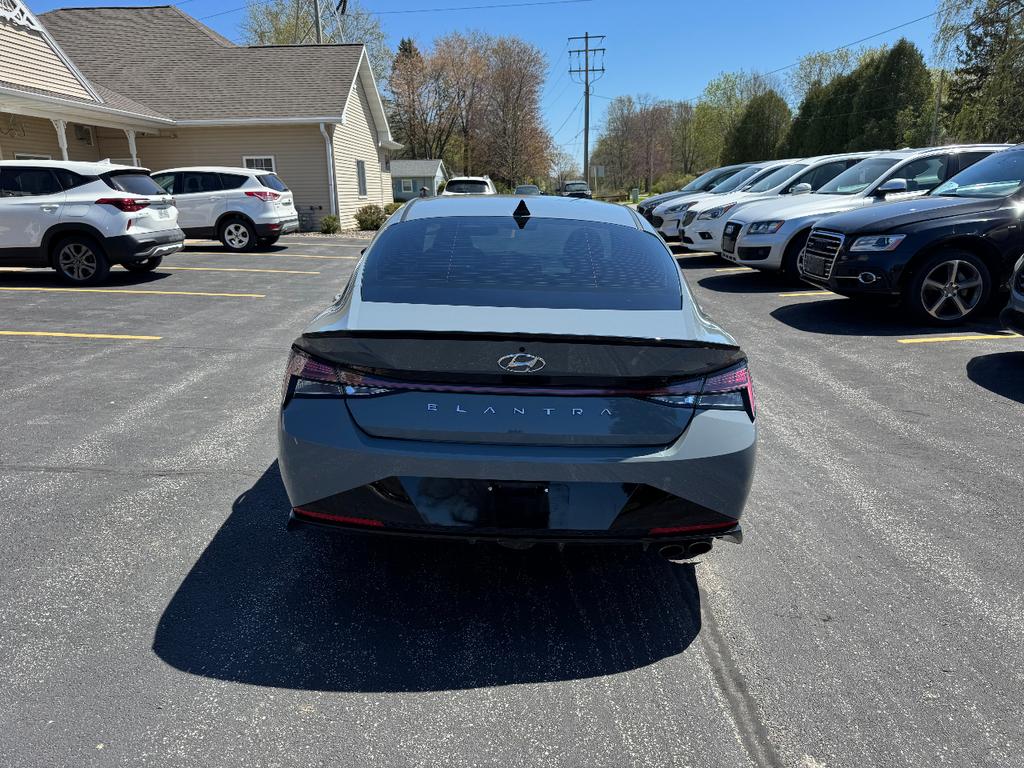 used 2022 Hyundai Elantra car, priced at $18,995