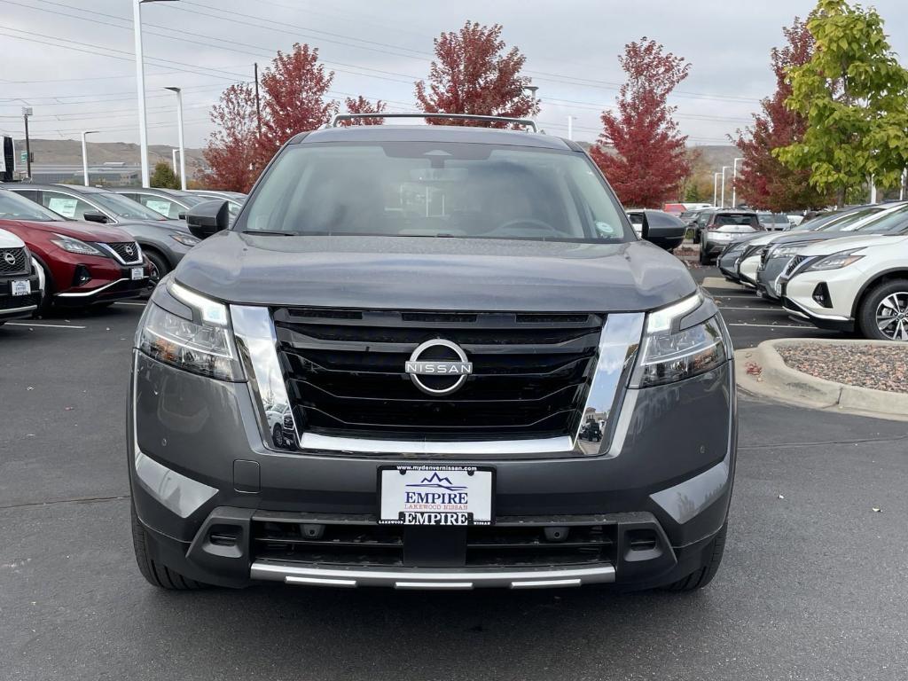 new 2025 Nissan Pathfinder car, priced at $49,922