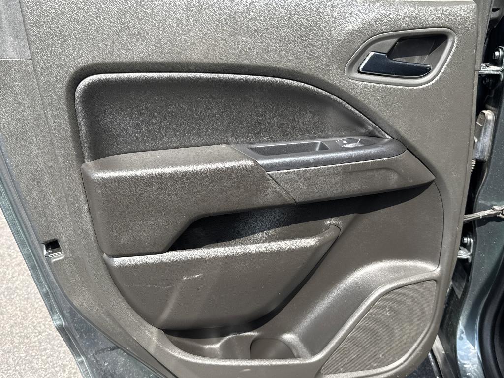 used 2015 Chevrolet Colorado car, priced at $21,590