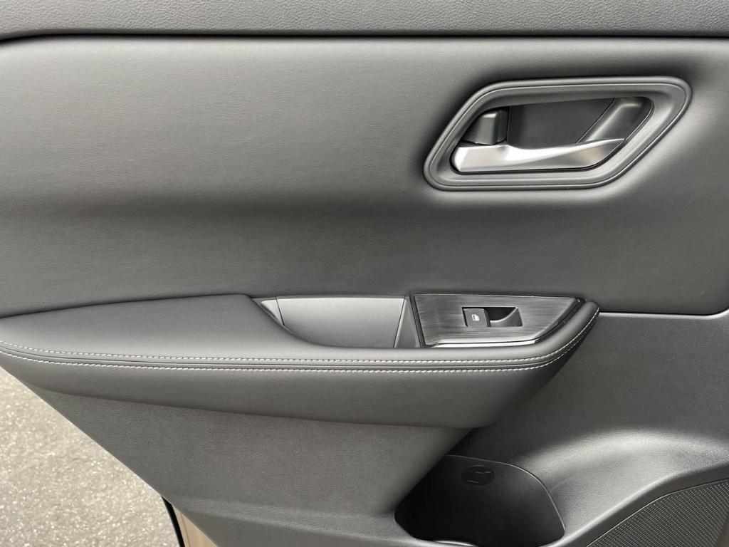 new 2025 Nissan Rogue car, priced at $33,295