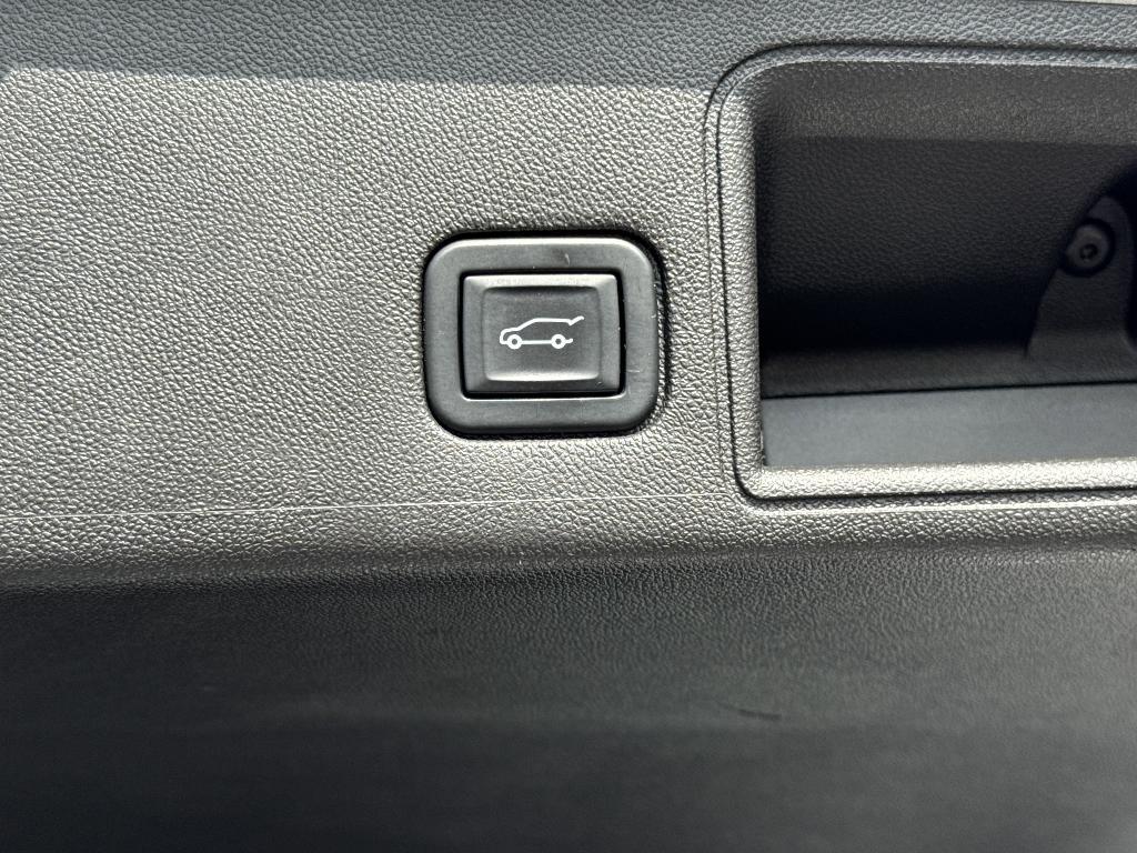 used 2022 GMC Terrain car, priced at $23,598