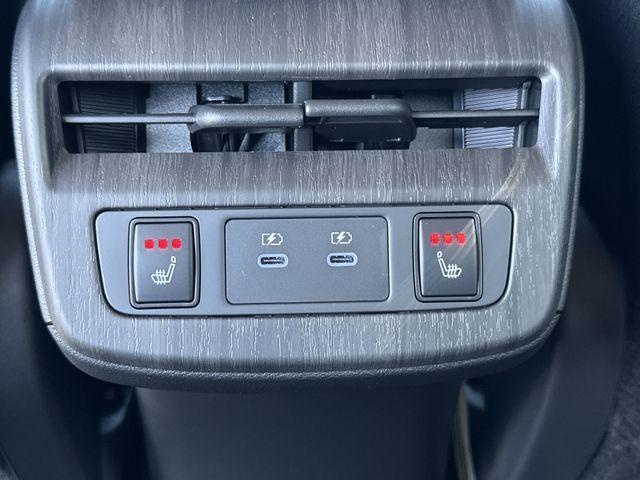 new 2025 Nissan ARIYA car