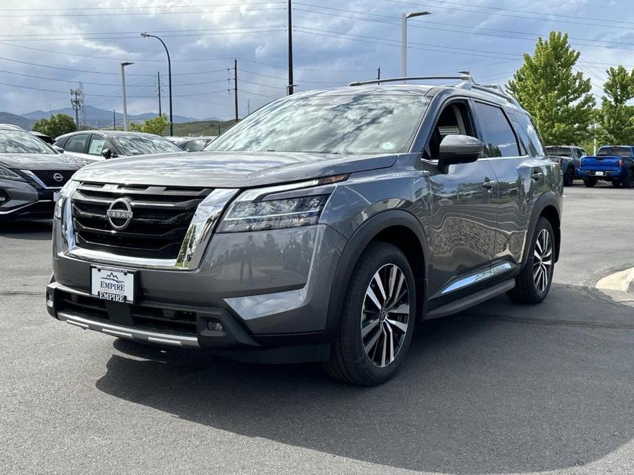 new 2024 Nissan Pathfinder car, priced at $55,355