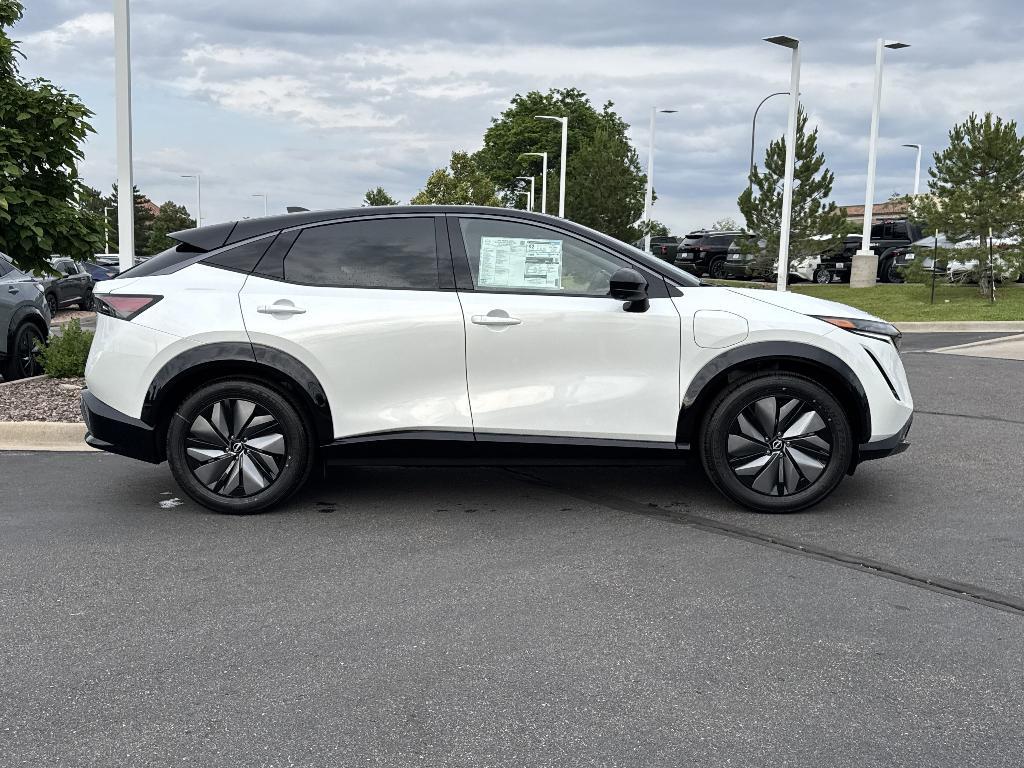 new 2025 Nissan ARIYA car