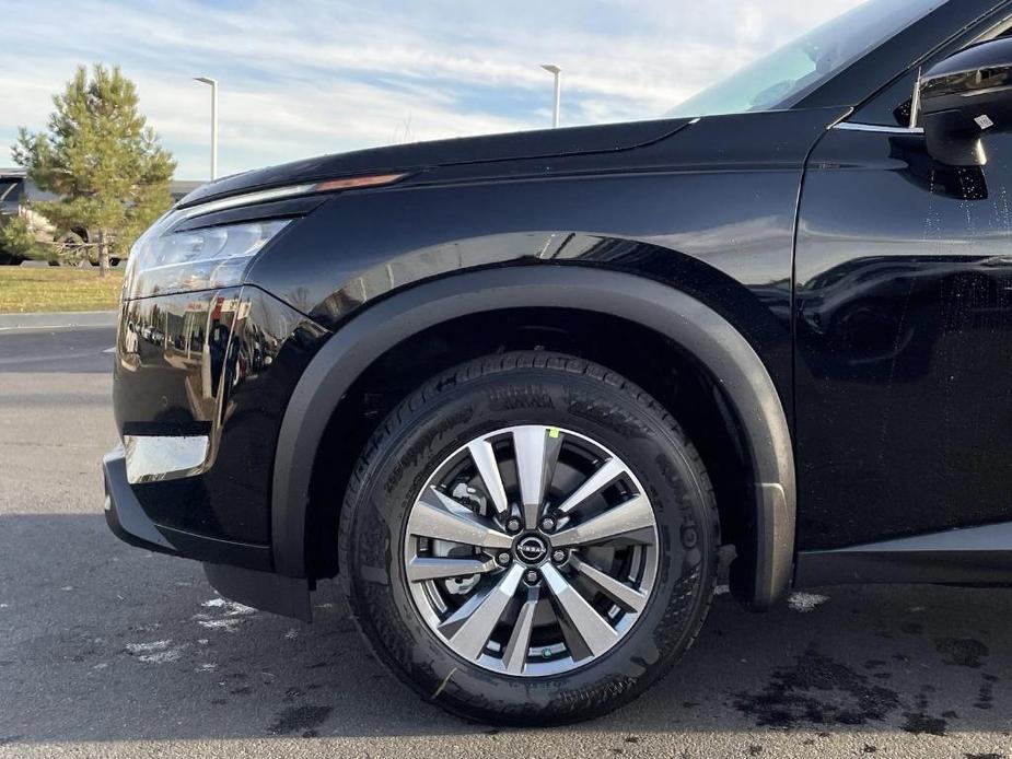 new 2024 Nissan Pathfinder car, priced at $46,830