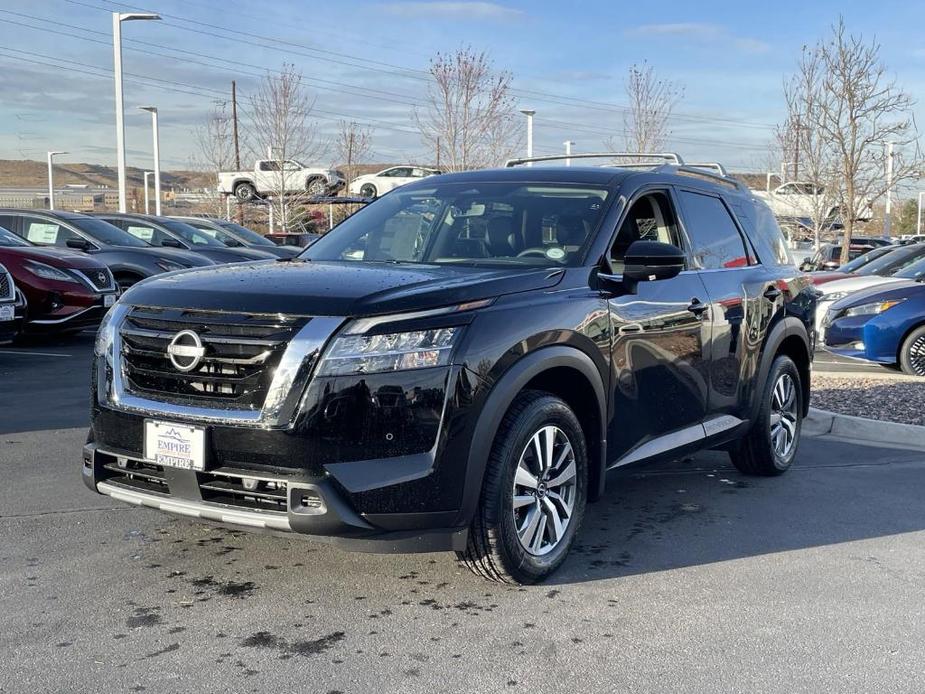 new 2024 Nissan Pathfinder car, priced at $46,830