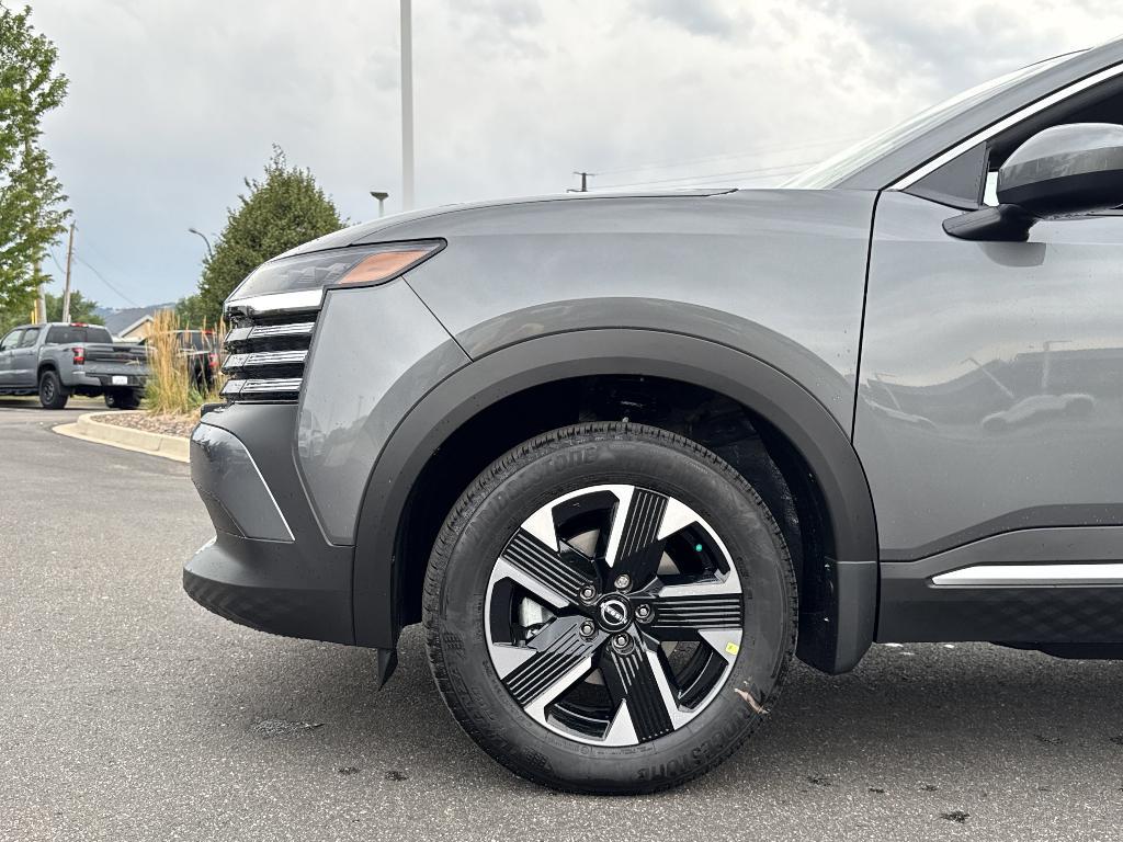 new 2025 Nissan Kicks car, priced at $27,600