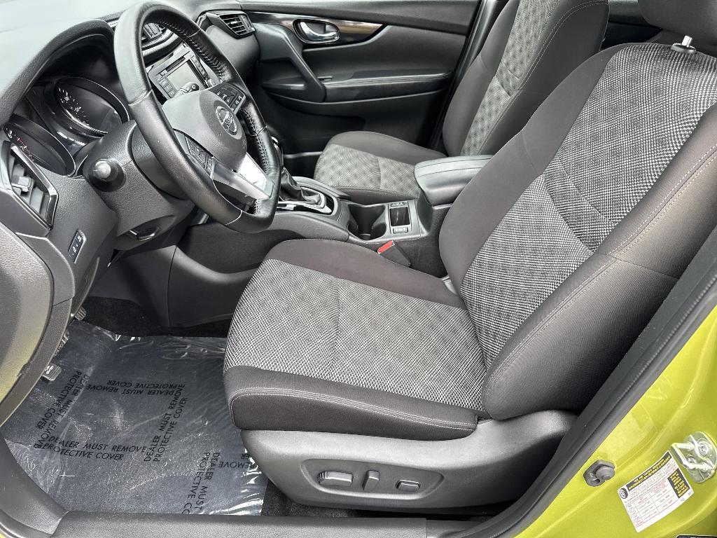 used 2020 Nissan Rogue Sport car, priced at $18,546