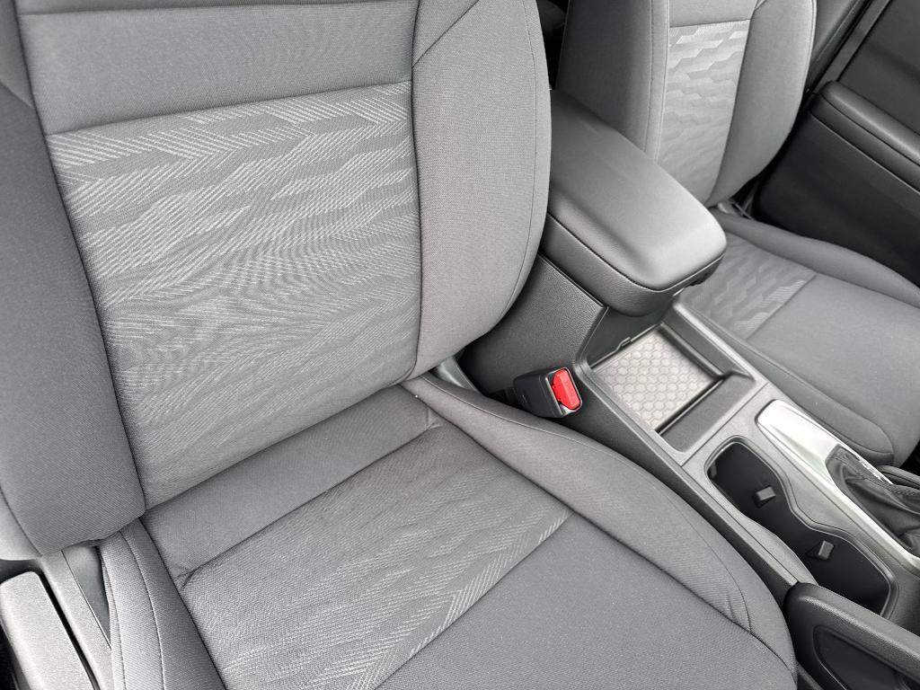 new 2025 Nissan Frontier car, priced at $38,440