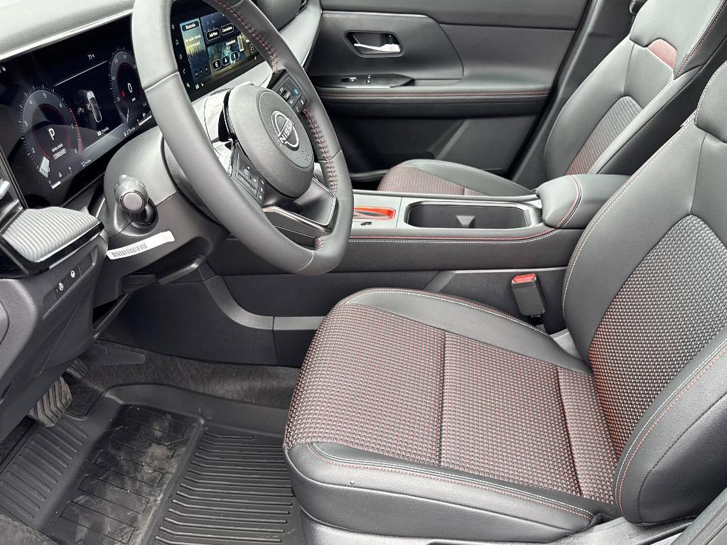 new 2025 Nissan Kicks car, priced at $31,245