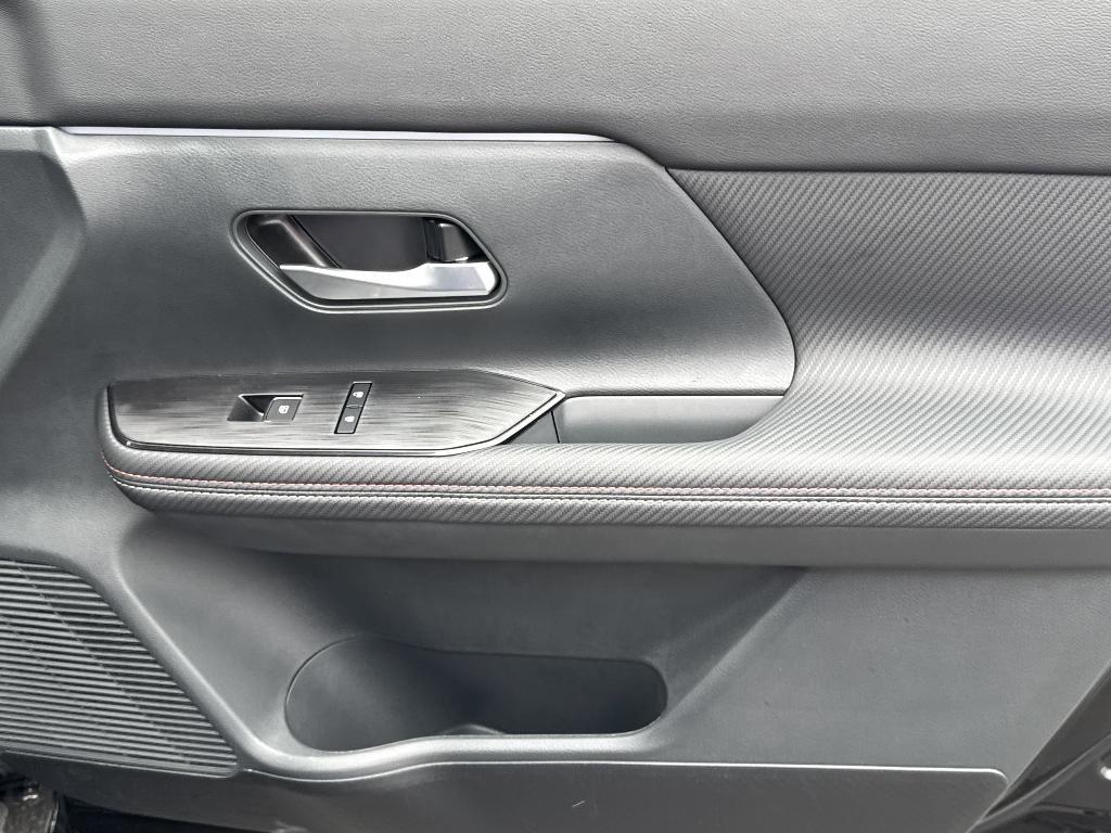 new 2025 Nissan Kicks car, priced at $31,245