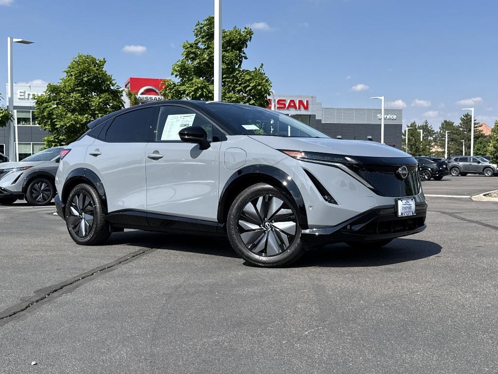new 2025 Nissan ARIYA car