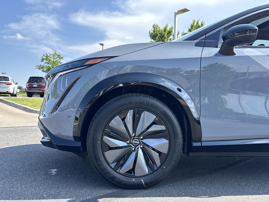 new 2025 Nissan ARIYA car