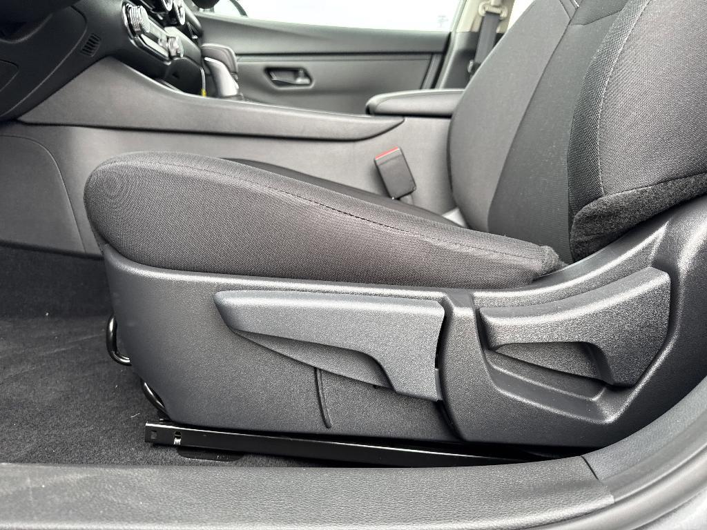 new 2025 Nissan Sentra car, priced at $22,221