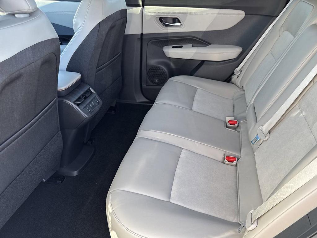new 2025 Nissan ARIYA car