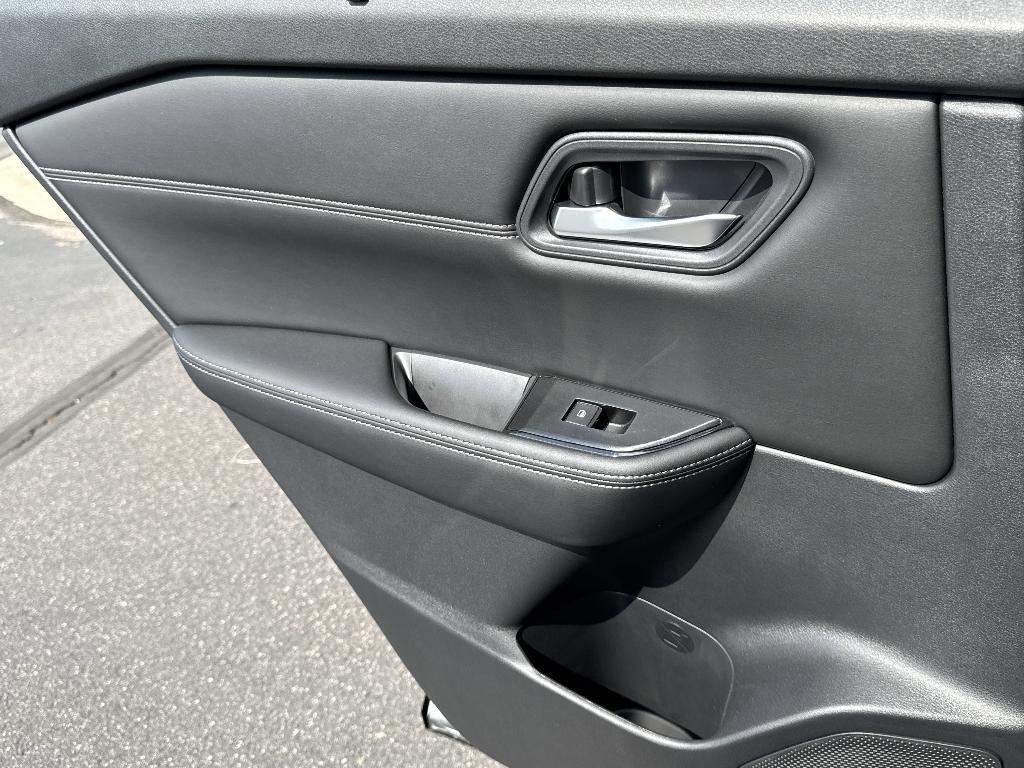 new 2025 Nissan Rogue car, priced at $35,385